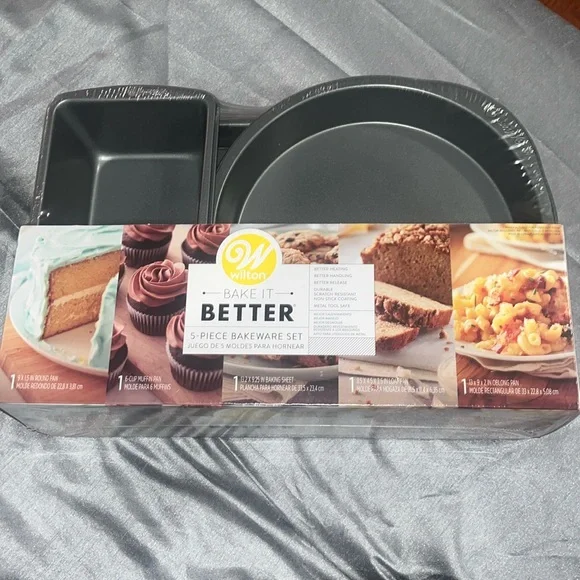 Wilton bake it better 5 piece bakeware set - Picture 1 of 4